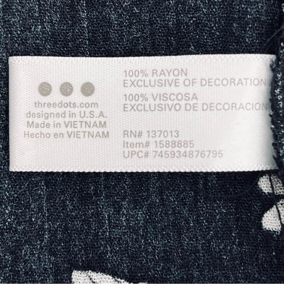 NWT Three Dots Black Hibiscus Floral Print Rayon Short - Picture 8 of 8